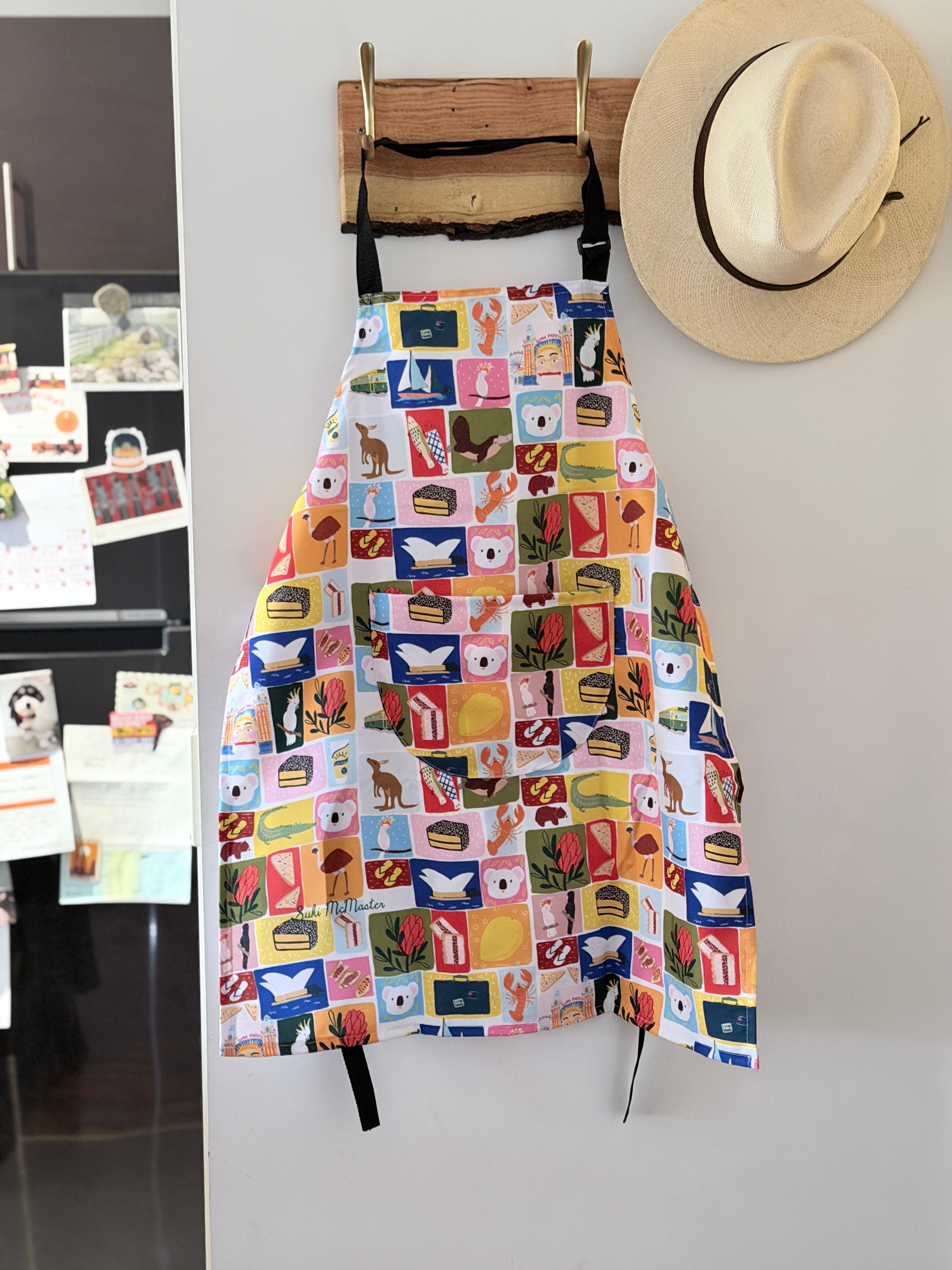 Adult Apron With Pocket - Aussie Icons by Suki McMaster (Pack of 2)